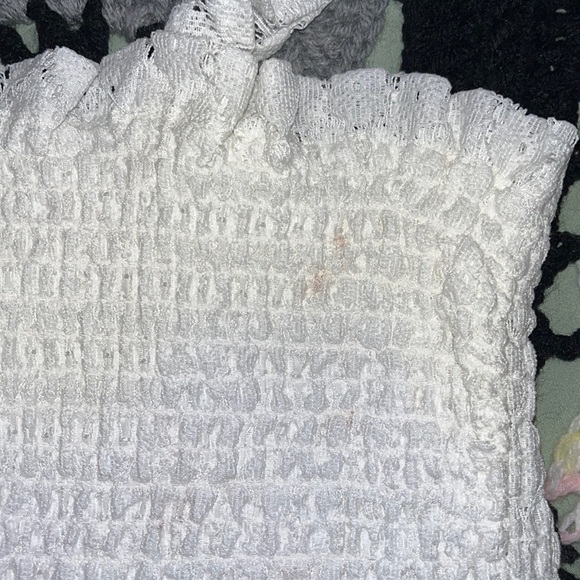 🪻3/$30 White crop top!🪻 - Picture 4 of 5